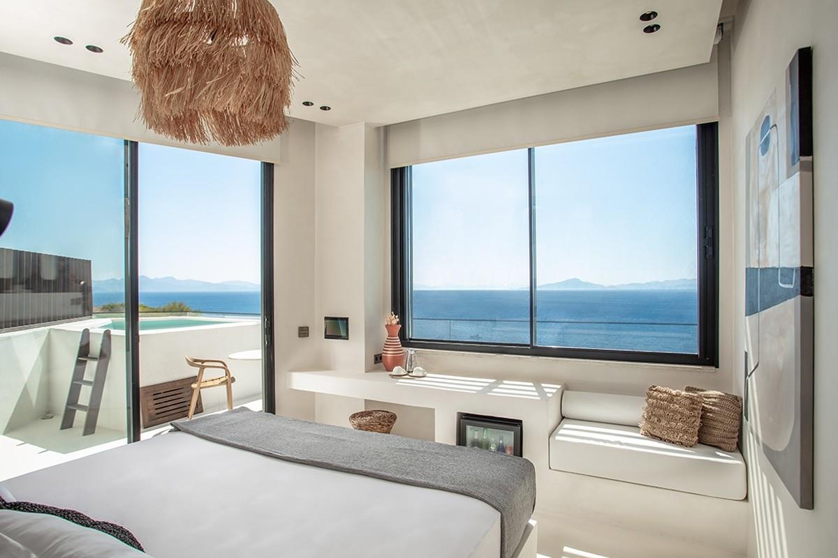 En fazla 2 yetişkin.