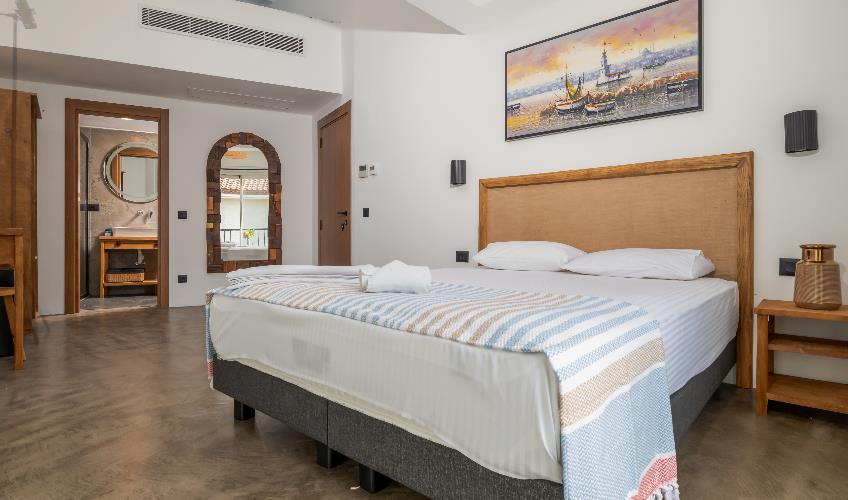 En fazla 2 yetişkin.