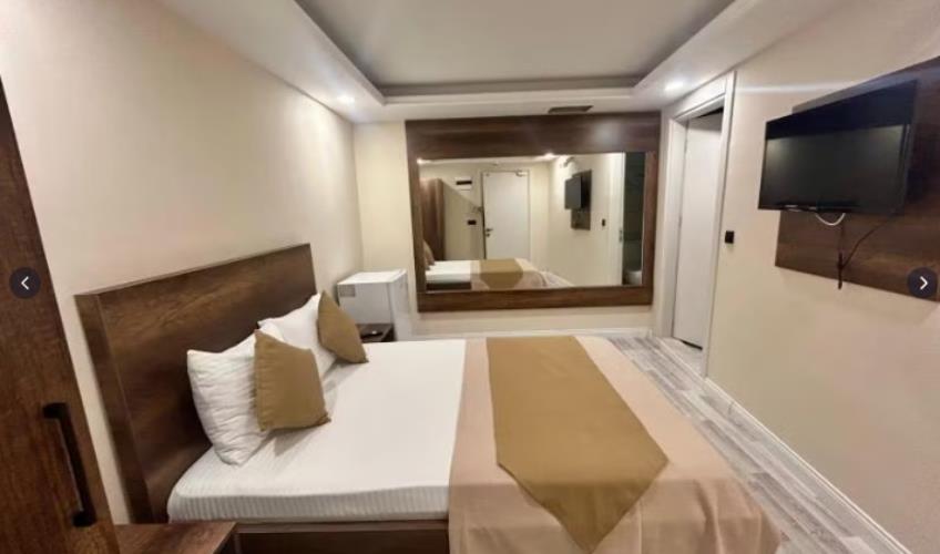 En fazla 2 yetişkin.