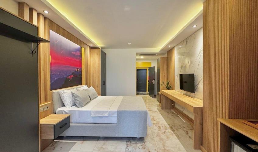 En fazla 2 yetişkin + 1 çocuk veya 1 yetişkin + 1 çocuk.