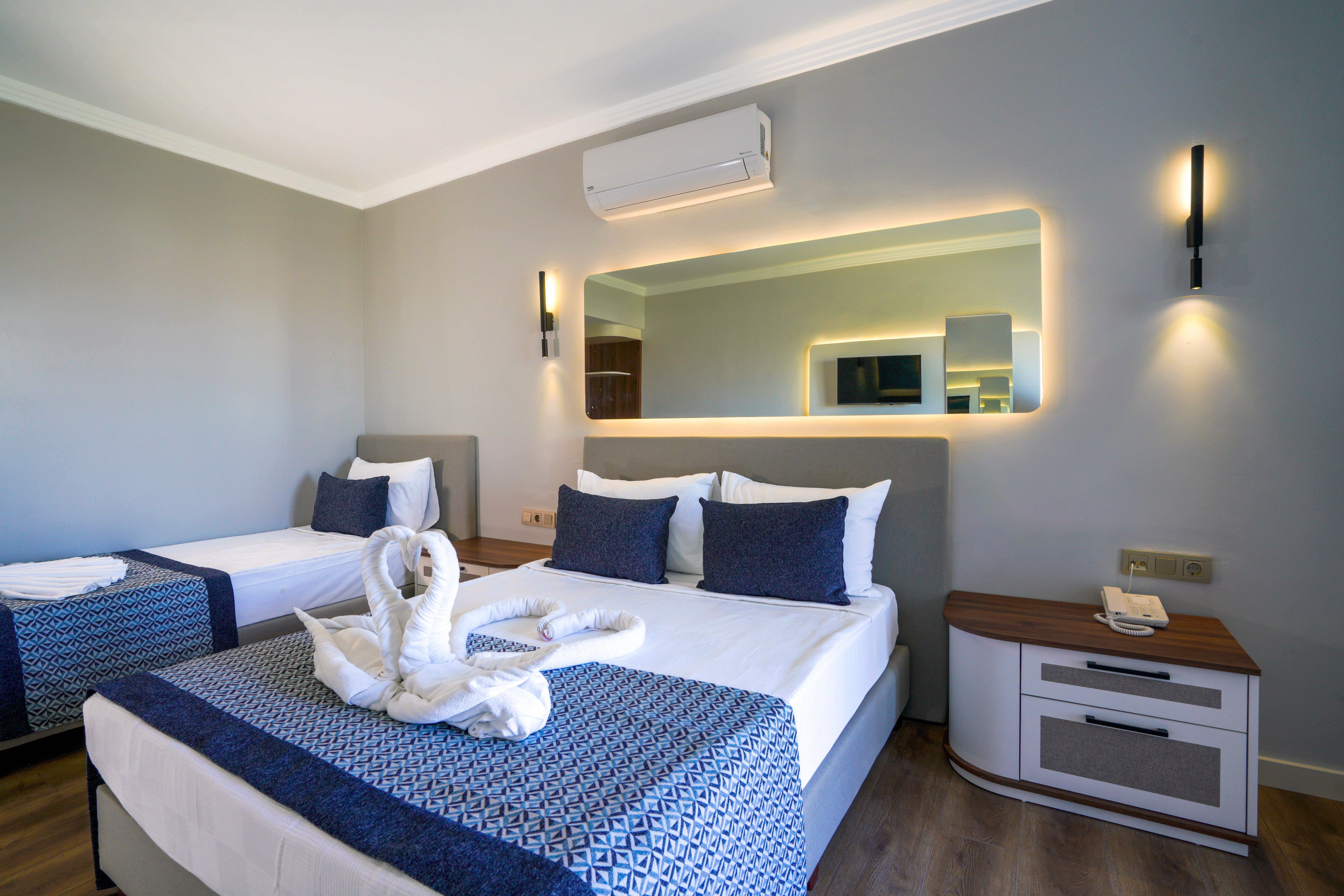 En fazla 3 yetişkin + 1 çocuk veya 2 yetişkin + 2 çocuk.