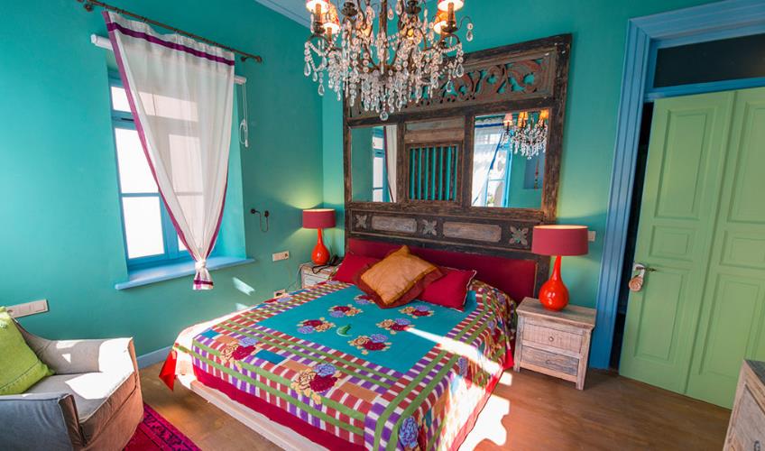 En fazla 2 yetişkin.