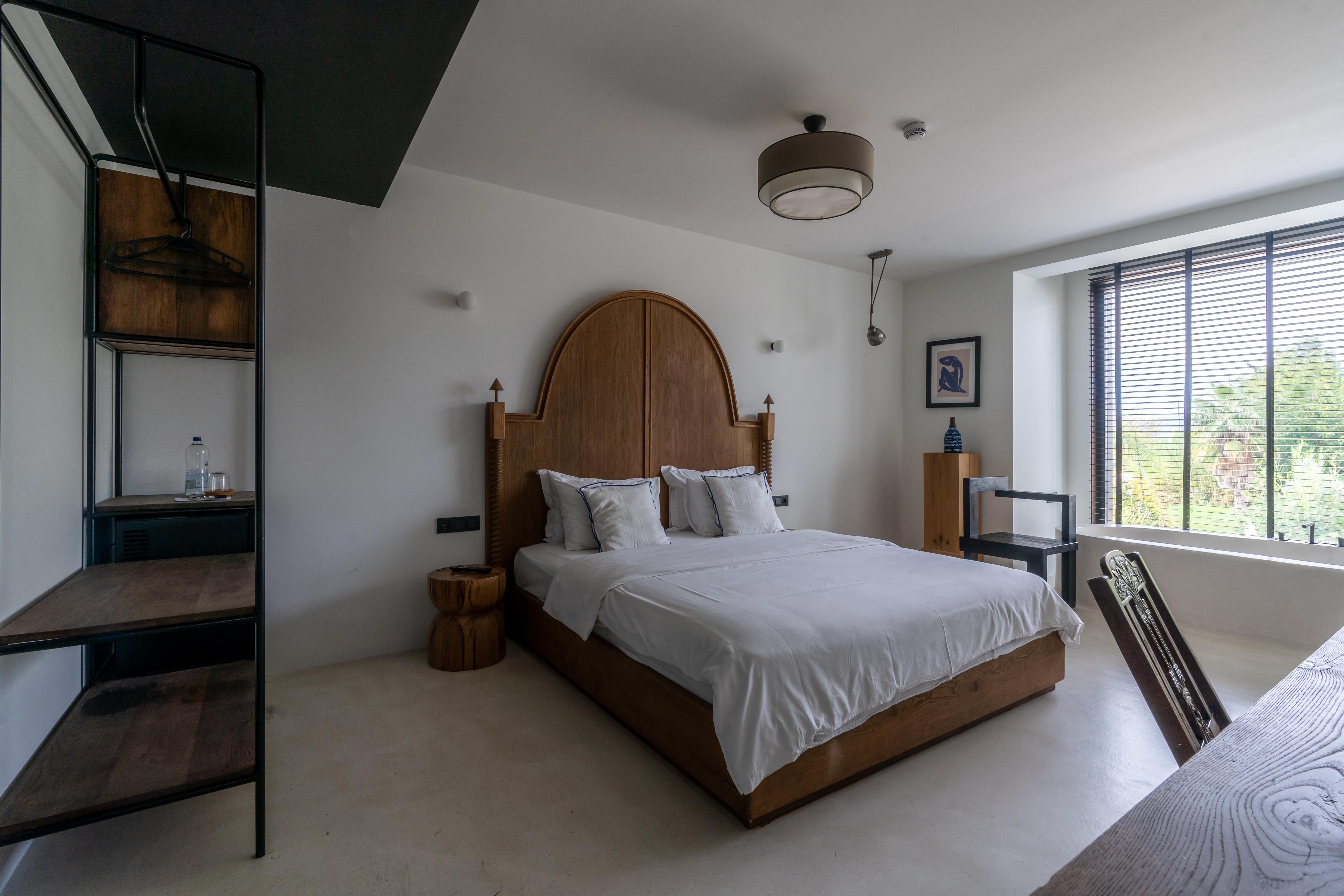 En fazla 2 yetişkin.