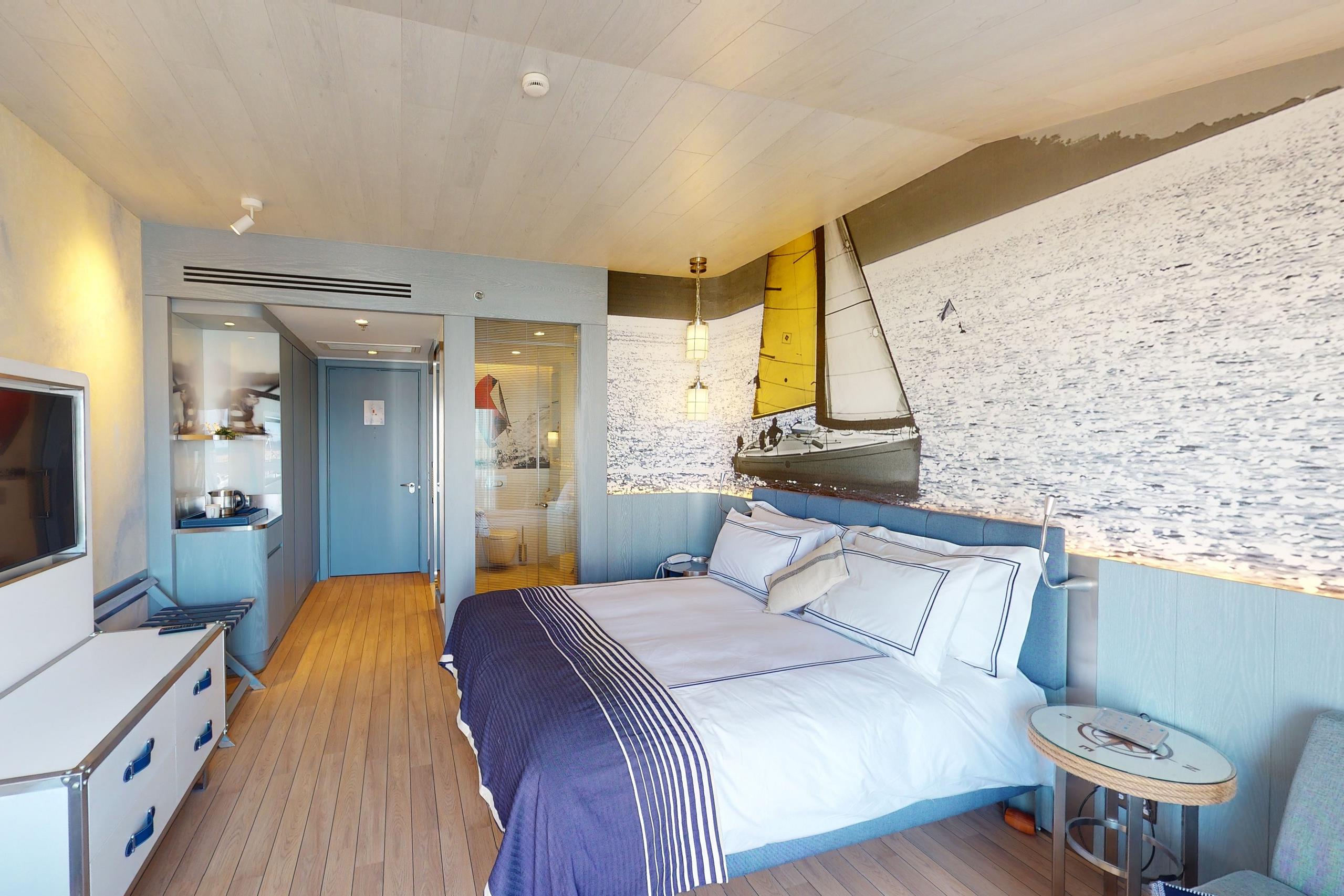 En fazla 3 yetişkin veya 2 yetişkin + 1 çocuk.