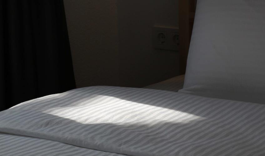 En fazla 2 yetişkin.