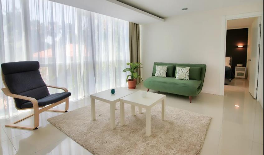 En fazla 3 yetişkin.