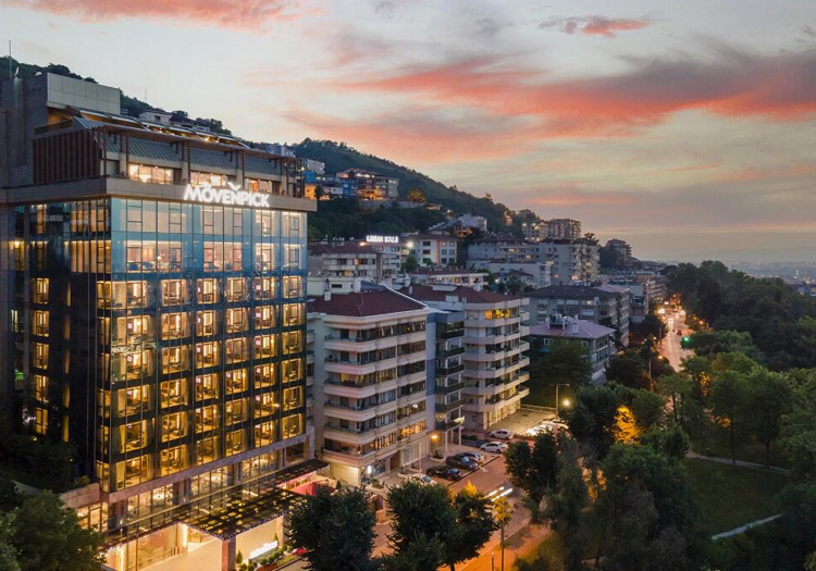 Mövenpick Hotel Thermal Spa