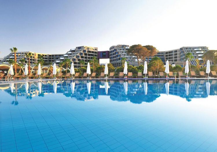 Susesi Luxury Resort