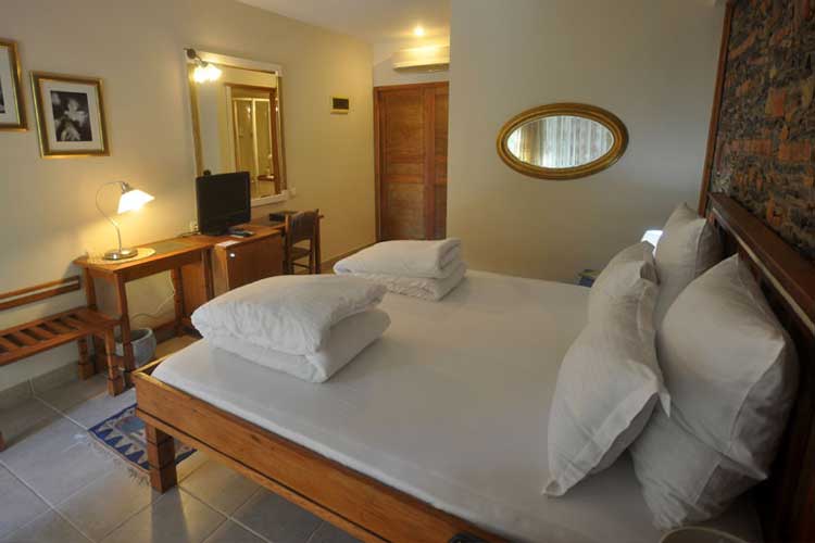 En fazla 2 yetişkin.