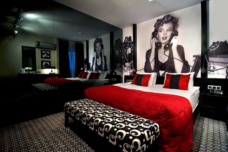 En fazla 2 yetişkin.