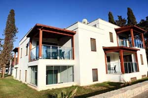 Parıltı Beach Apertments