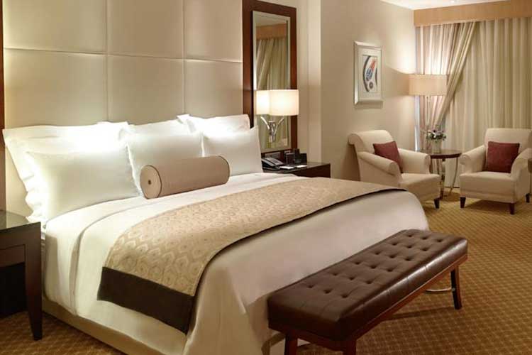 En fazla 2 yetişkin + 1 çocuk veya 1 yetişkin + 1 çocuk.