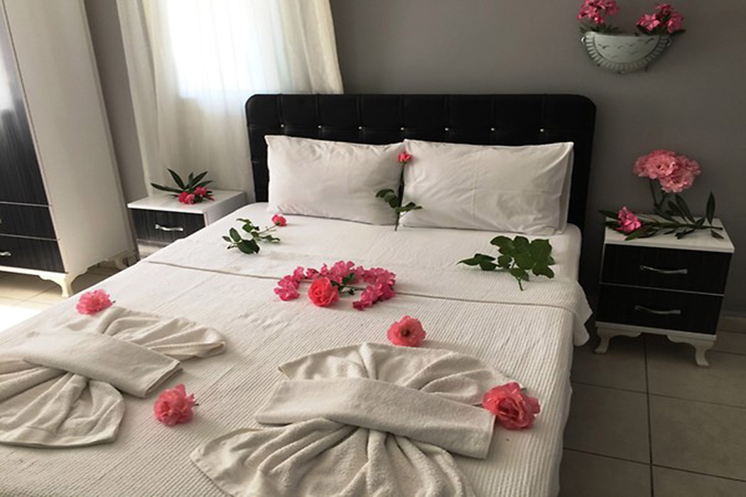 En fazla 2 yetişkin + 1 çocuk veya 1 yetişkin + 1 çocuk.