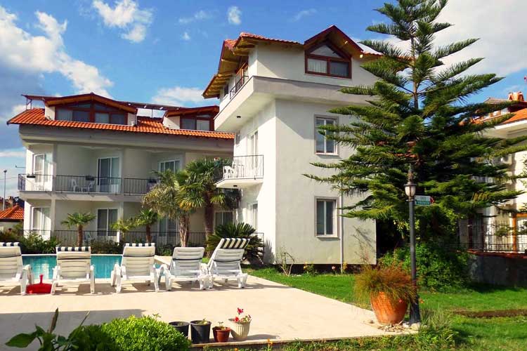 Yaprak Hotel