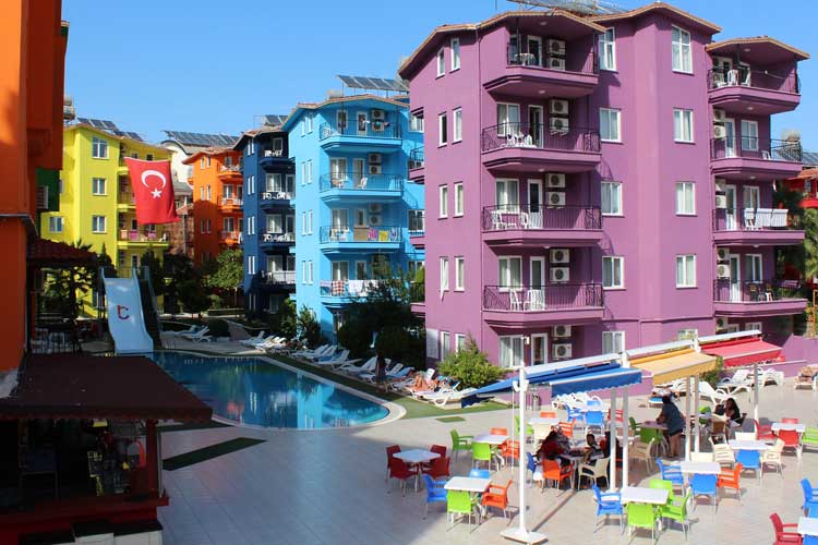 Rainbow Castle Hotel