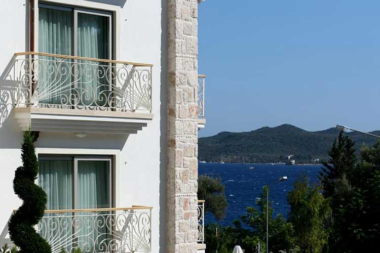 Arnna Hotel