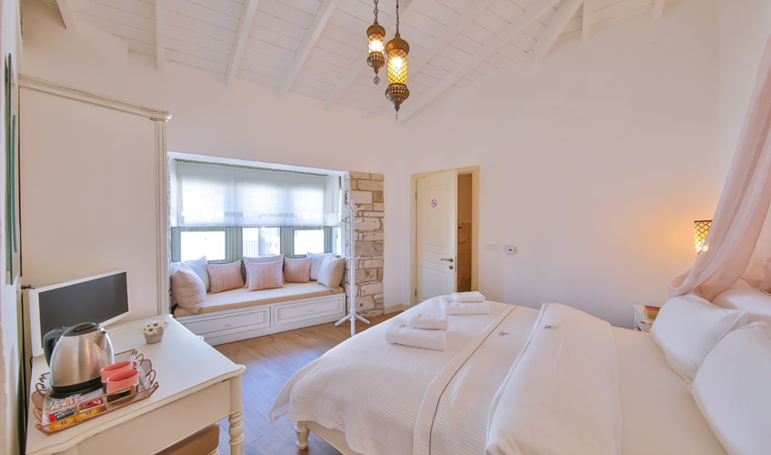 En az 2 yetişkin, En fazla 2 yetişkin.