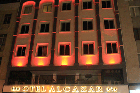 Alcazar Hotel