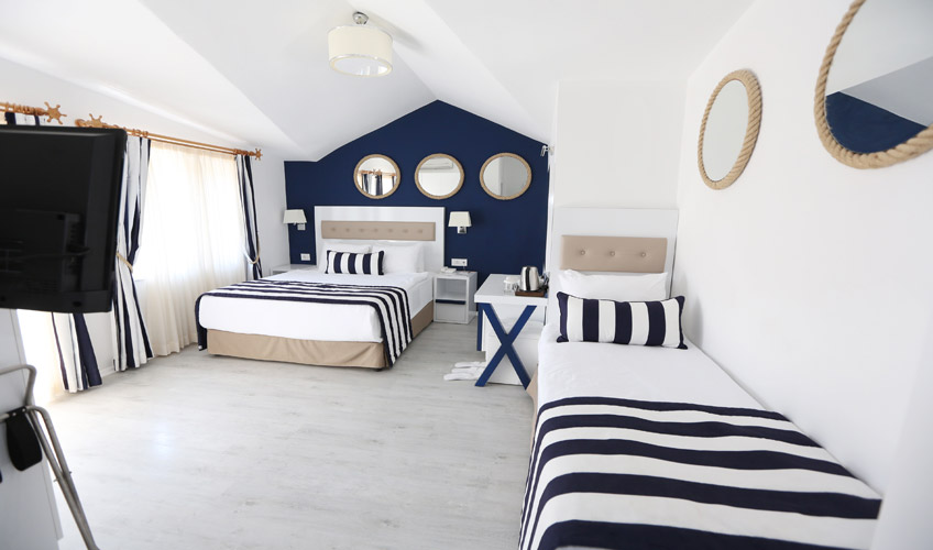 En fazla 3 yetişkin + 1 bebek (0-2 yaş) veya 2 yetişkin + 1 çocuk + 1 bebek (0-2 yaş).