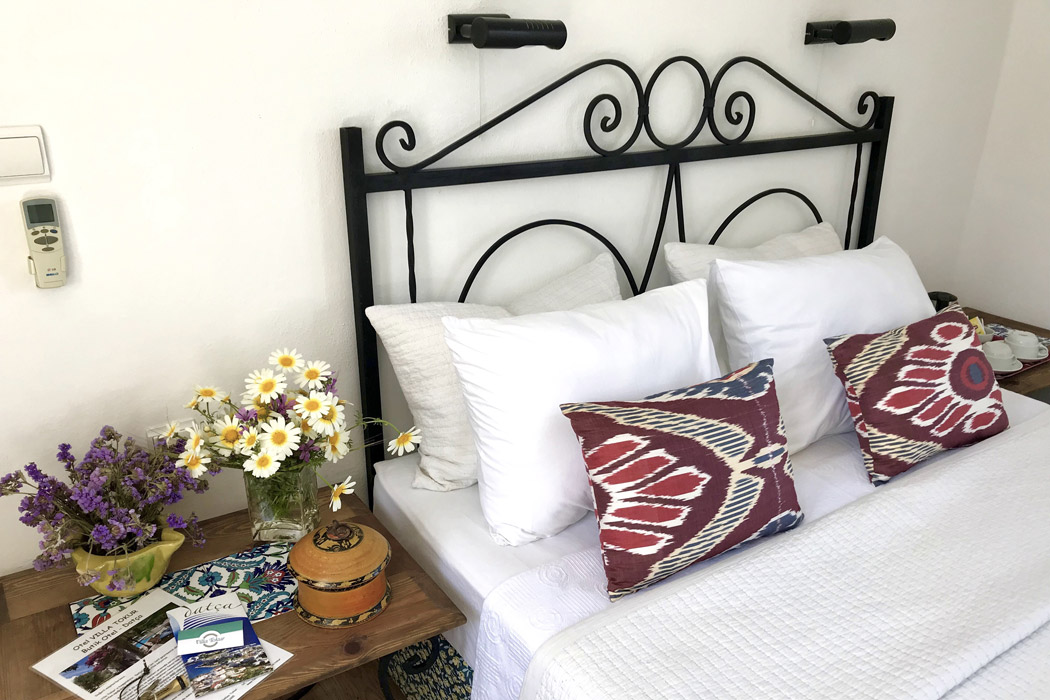 En az 2 yetişkin, En fazla 2 yetişkin.