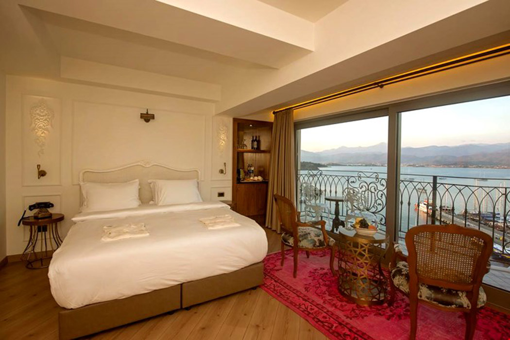 En fazla 2 yetişkin.