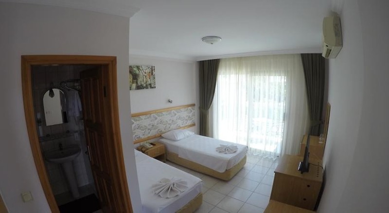 En fazla 2 yetişkin.