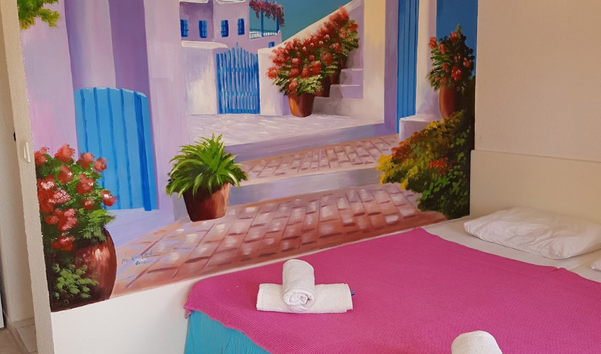 En fazla 2 yetişkin.