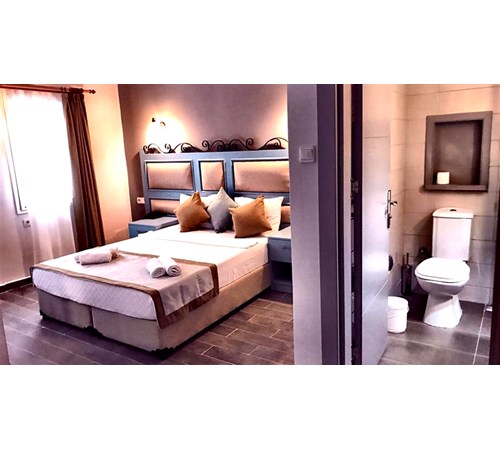 En fazla 3 yetişkin veya 2 yetişkin + 1 çocuk.