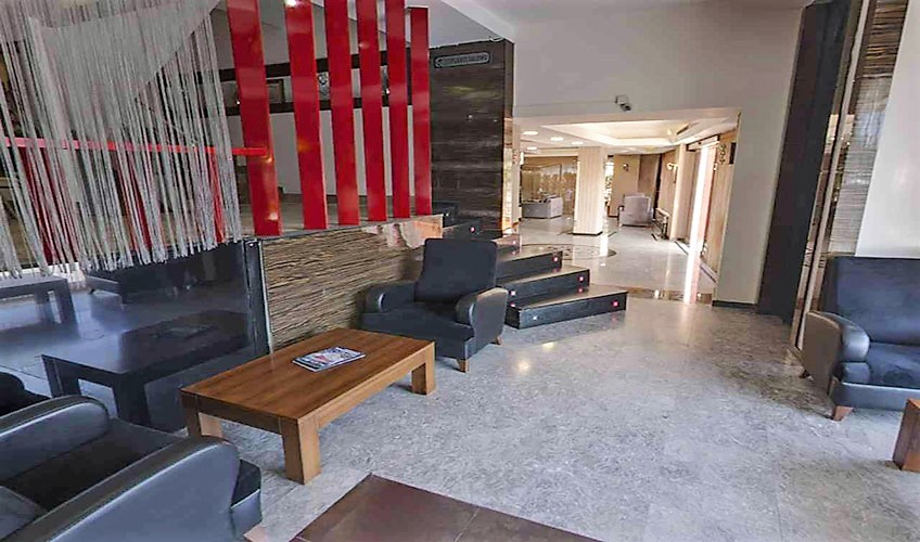 Lion City Hotel