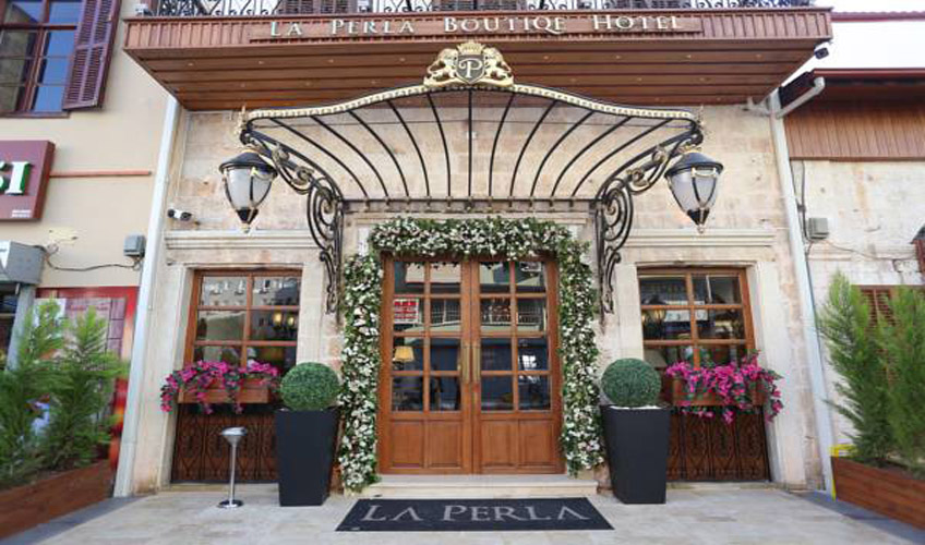 La Perla Premium Hotel