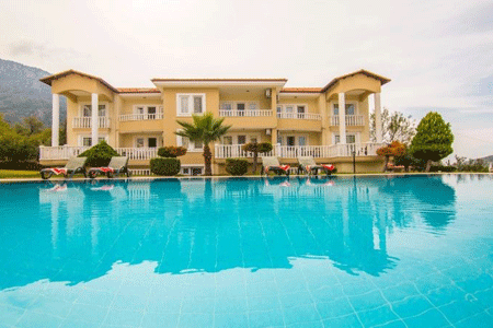 Gold Lion Hotel
