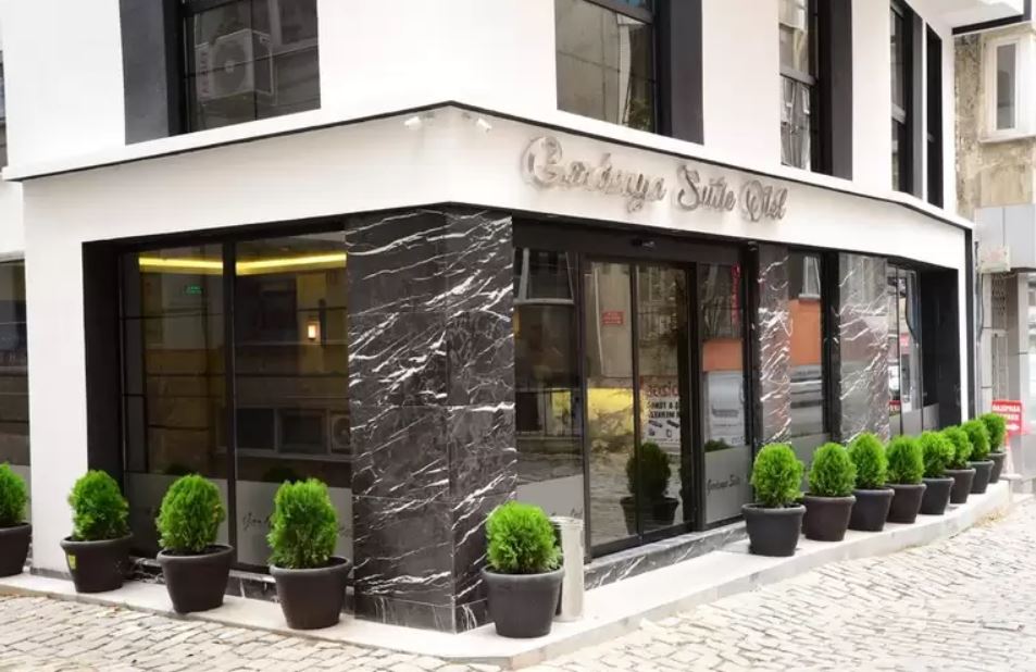 Gardenya Suit Hotel