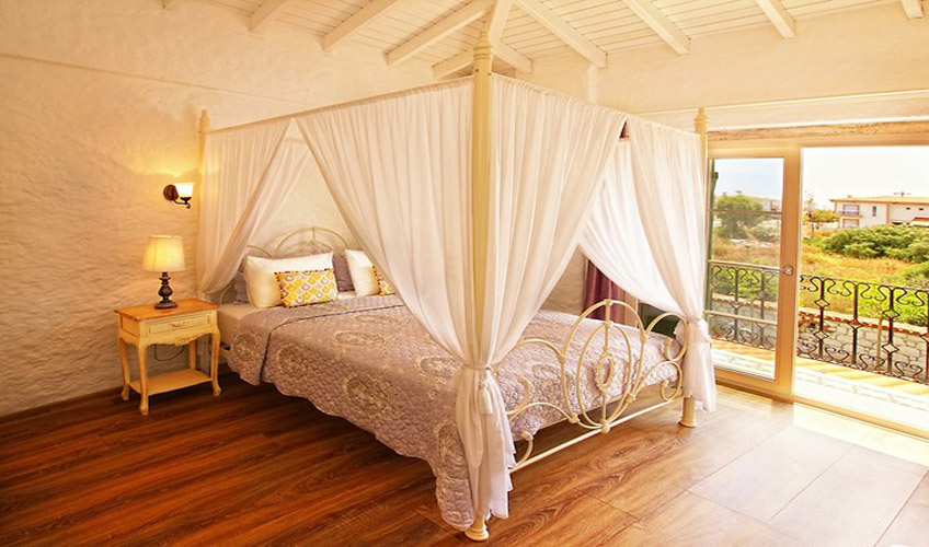 En fazla 2 yetişkin.