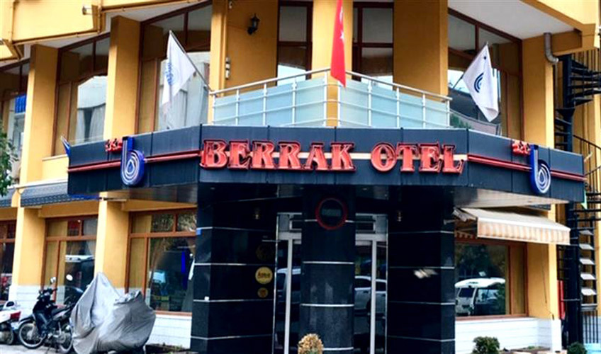 Berrak Otel