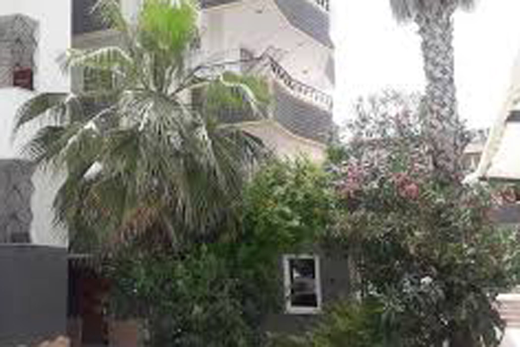 Life Plus Side Hotel