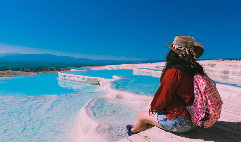 Türkiye'nin Maldivleri Salda Gölü - Pamukkale - Çeşme - Alaçatı Turu (1 Gece)