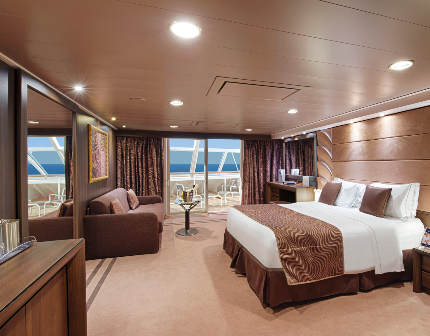 Kuşadası Hareketli Msc Divina İle Ege - Akdeniz Turu - Happy Drinks-14 Kuşadası Hareketli Msc Divina İle Ege - Akdeniz Turu - Happy Drinks-14