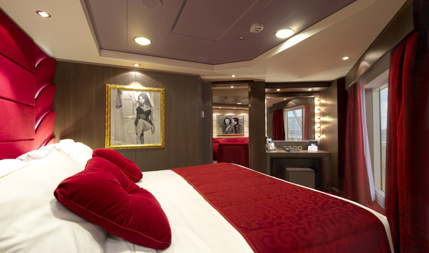 Kuşadası Hareketli Msc Divina İle Ege - Akdeniz Turu - Happy Drinks-35 Kuşadası Hareketli Msc Divina İle Ege - Akdeniz Turu - Happy Drinks-35