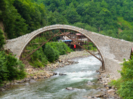 Bursa Çıkışlı Karadeniz - Batum Turu 24 Ekim - 29 Ekim 2025