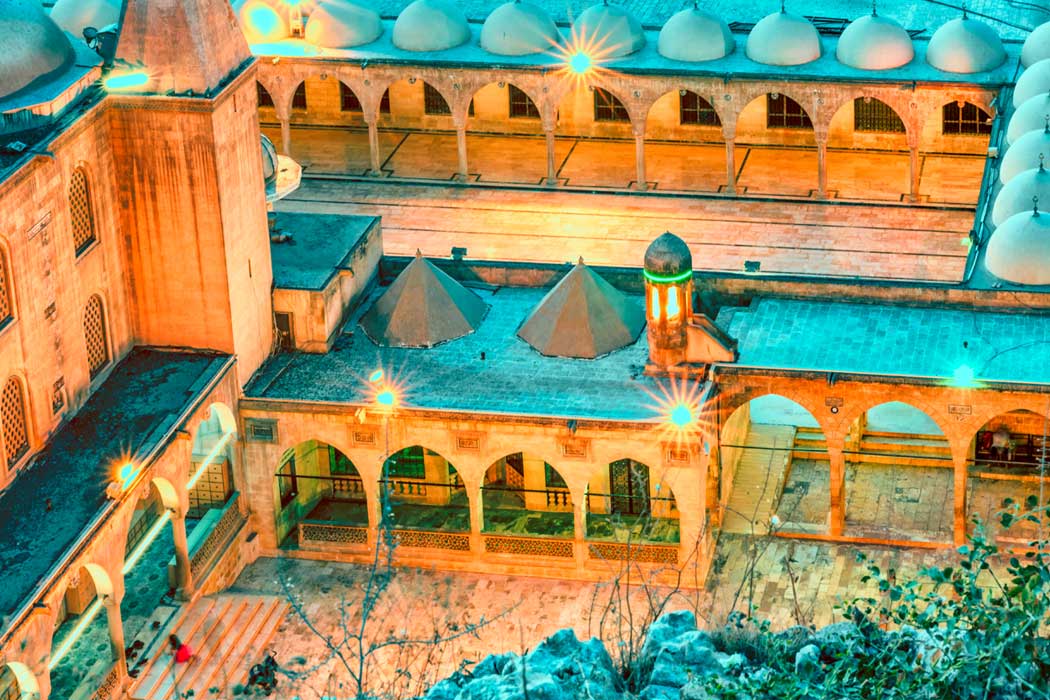 İzmir Çıkışlı Uçaklı Deluxe Van - Gap Efsaneleri Turu-14