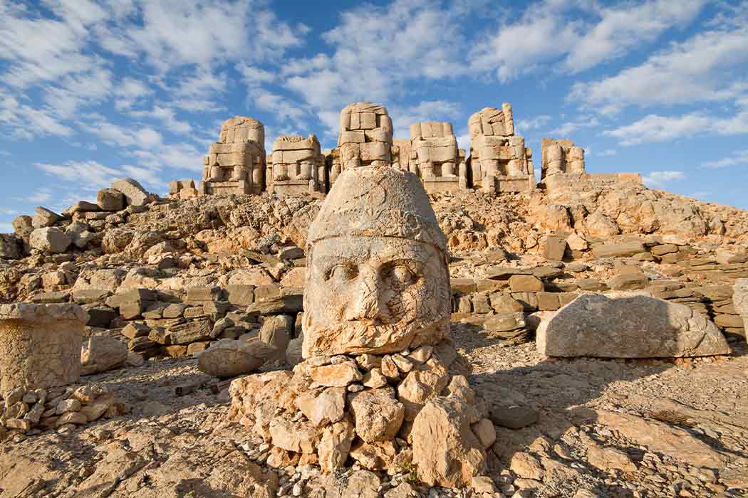İzmir Çıkışlı Uçaklı Tarihin Sıfır Noktası Göbeklitepe Nemrut Ve Mardin Turu-2