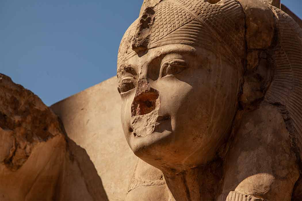 Firavunların Dünyasına Yolculuk: Nil’de Gemi İle Luksor - Edfu - Komombo - Aswan Turu-5 Firavunların Dünyasına Yolculuk: Nil’de Gemi İle Luksor - Edfu - Komombo - Aswan Turu-5