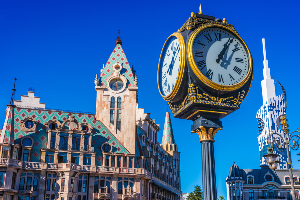 İzmir Çıkışlı Uçaklı Batum - Tiflis - Noel Pazarları Turu-2