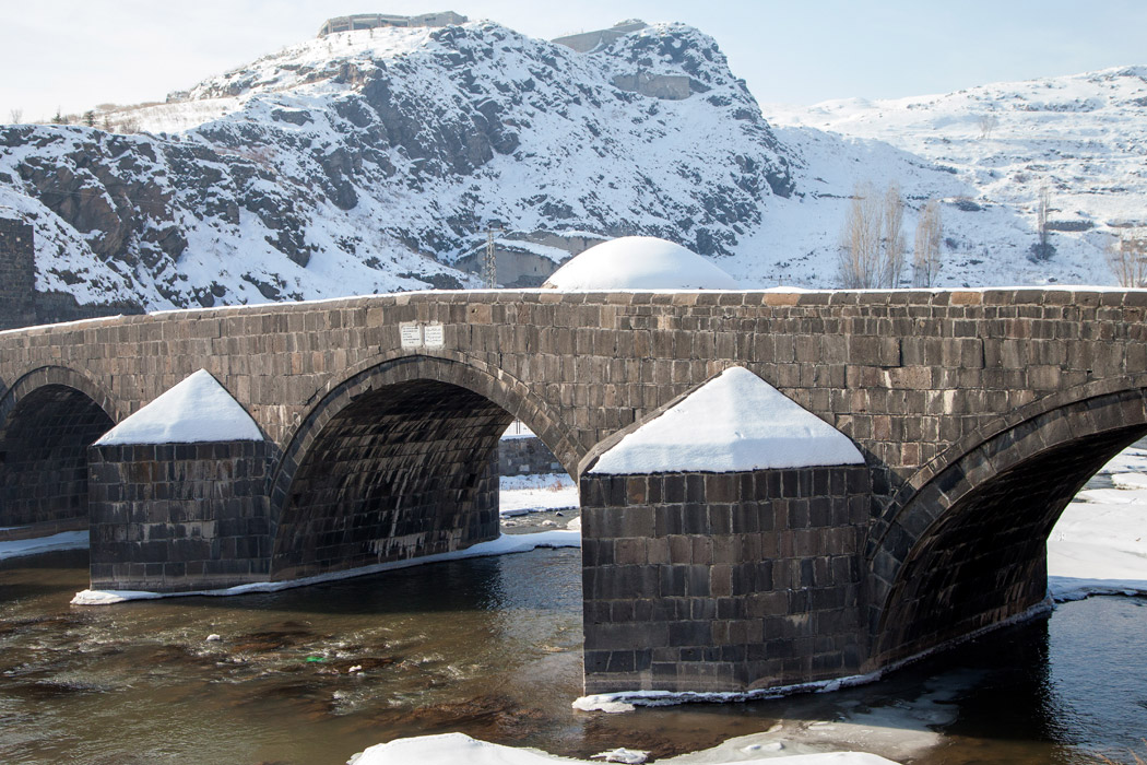 Yılbaşı Özel Uçaklı Batum - Tiflis - Kars - Erzurum - Doğu Ekspresi Turu-9
