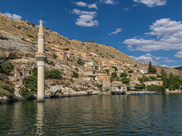 İzmir Çıkışlı Uçaklı Gaziantep Şanlıurfa Göbeklitepe Ve Nemrut Dağı Turu 01 Mayıs - 03 Mayıs 2026
