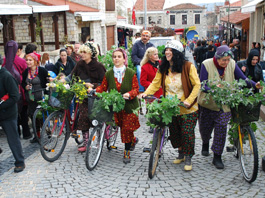 Ankara Çıkışlı Çeşme Alaçatı - Ot Festivali Turu 24 Nisan - 26 Nisan 2026