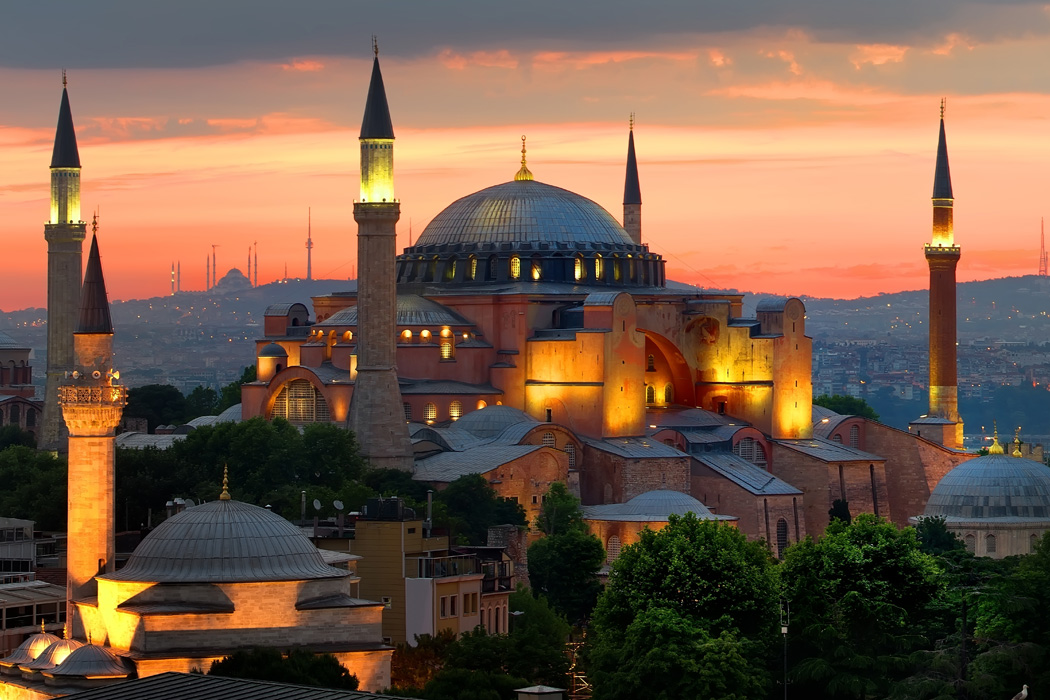 Antalya Çıkışlı Uçaklı İstanbul - Edirne - Çanakkale Turu-3