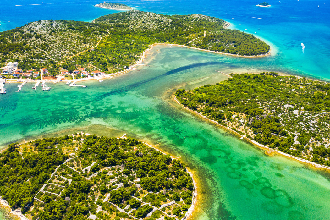 Görkemli İyonya; Saranda - Ksamil Turu - Vlora - Tiran Şehir Turları Dahil-7