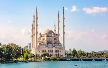 İzmir Çıkışlı Uçaklı Adana Lezzet Festivali Turu - Tarsus Turu Dahil! 09 Ekim - 11 Ekim 2026